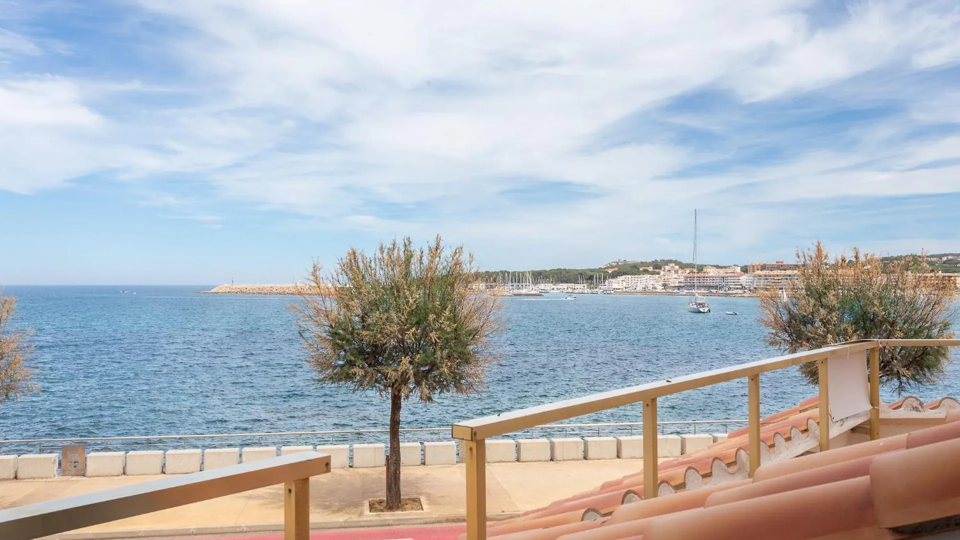 Apartamento Kandinsky L'Escala Spain